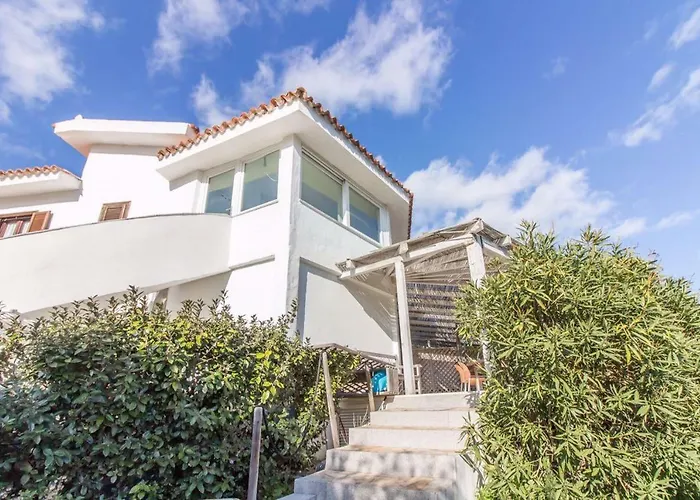 Aranzos Vila Golfo Aranci